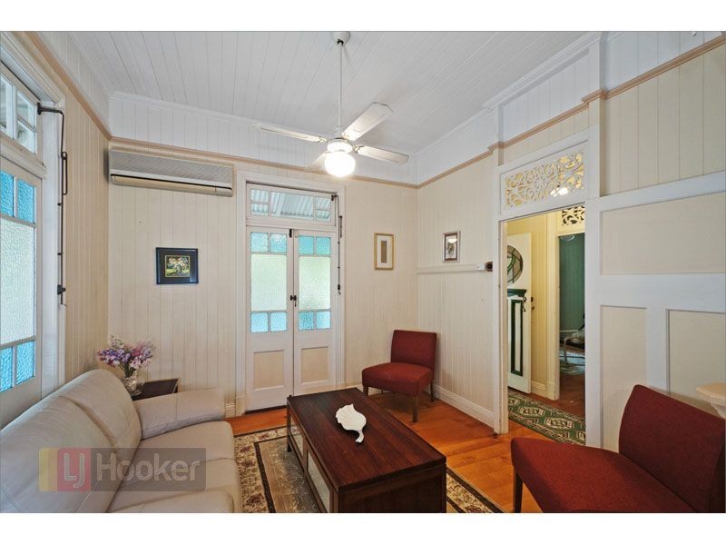 86 Linton Street, Kangaroo Point QLD 4169