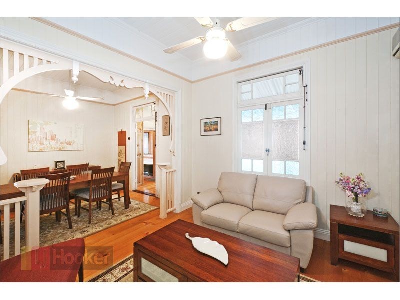 86 Linton Street, Kangaroo Point QLD 4169