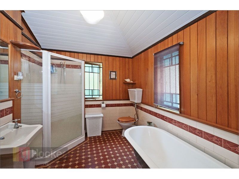 86 Linton Street, Kangaroo Point QLD 4169