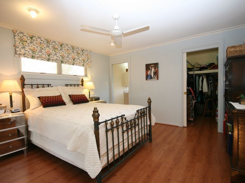 25 Picasso Street, Carina QLD 4152