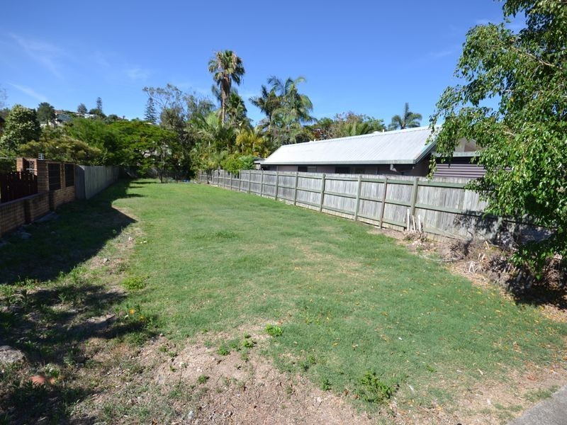 132 Morehead Avenue, Norman Park QLD 4170