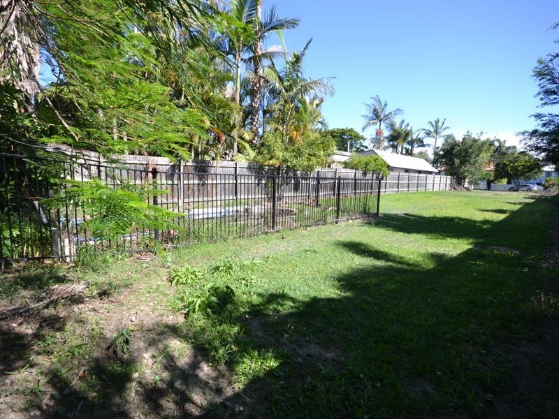 132 Morehead Avenue, Norman Park QLD 4170