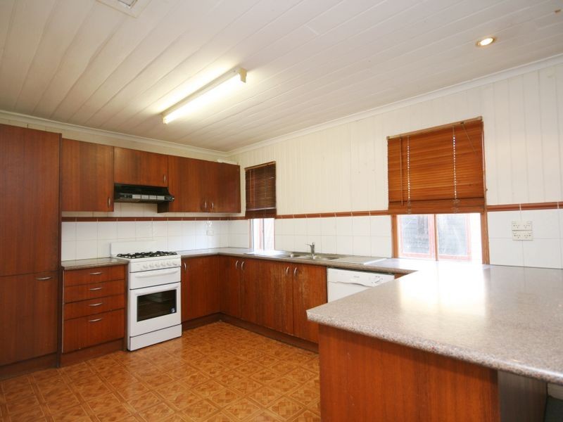 10 Elfin Street, East Brisbane QLD 4169