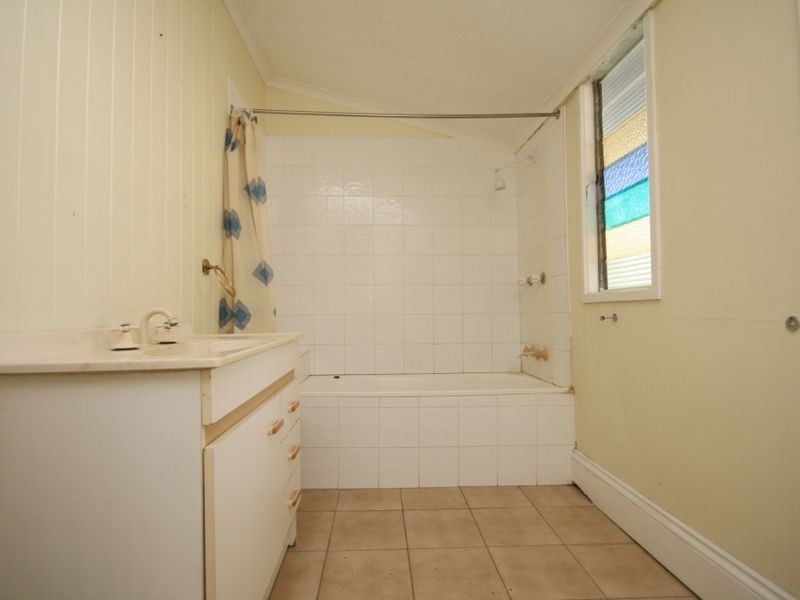 10 Elfin Street, East Brisbane QLD 4169