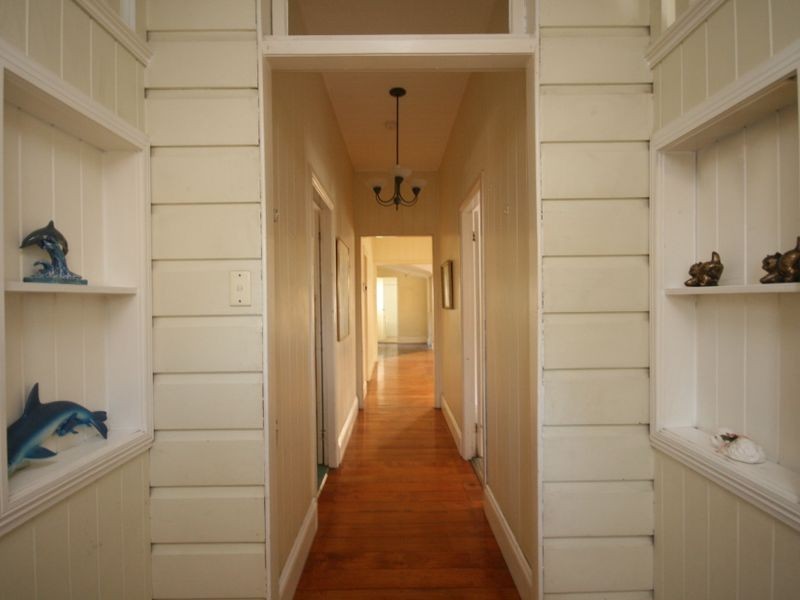 10 Elfin Street, East Brisbane QLD 4169