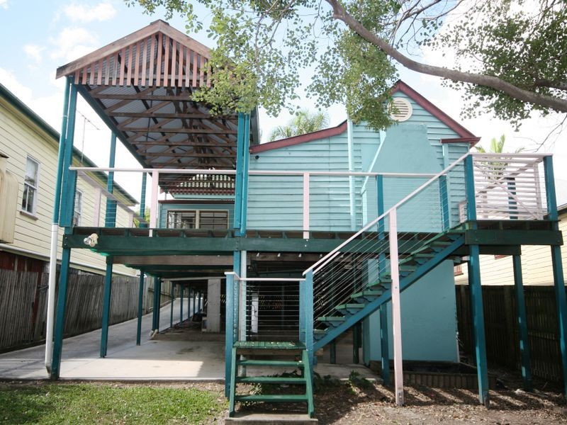 10 Elfin Street, East Brisbane QLD 4169