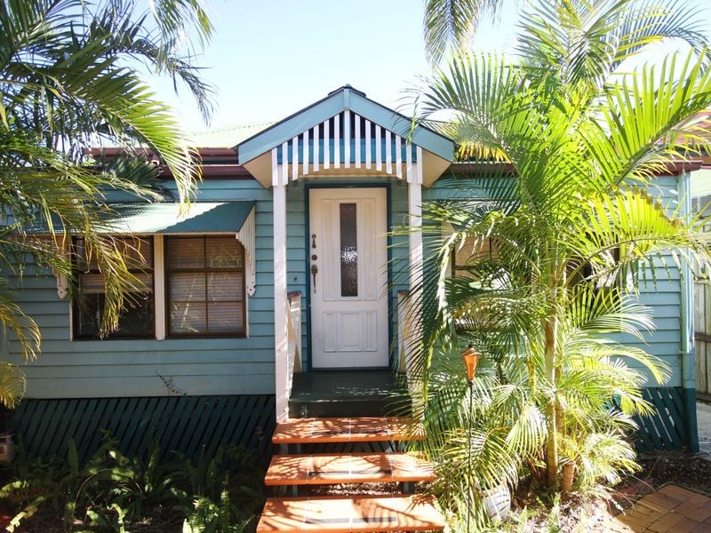 10 Elfin Street, East Brisbane QLD 4169