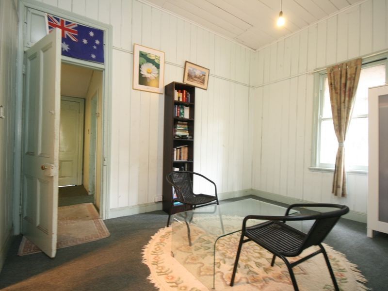 1 Latrobe Street, East Brisbane QLD 4169