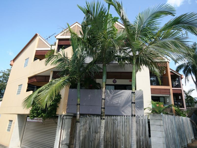 9/84 Lytton Road, East Brisbane QLD 4169