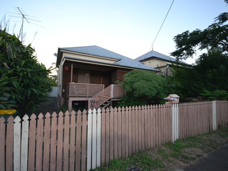 8 Sword Street, Woolloongabba QLD 4102