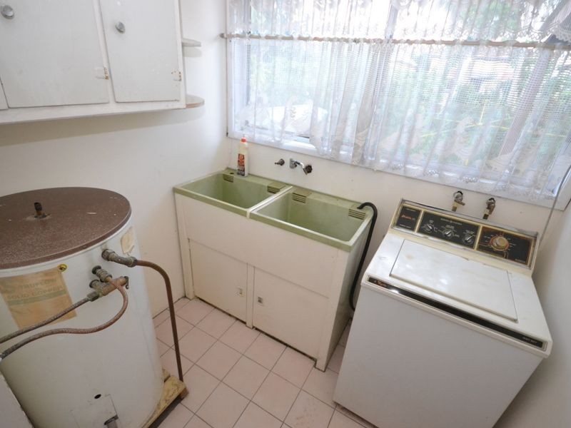 8 Sword Street, Woolloongabba QLD 4102