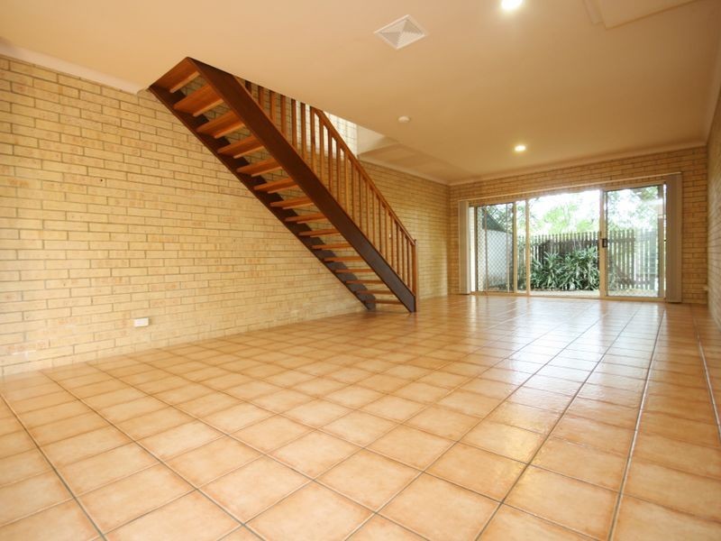 4/48 Tiber Street, Coorparoo QLD 4151