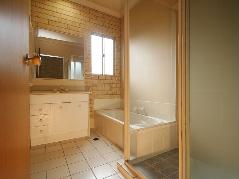 4/48 Tiber Street, Coorparoo QLD 4151