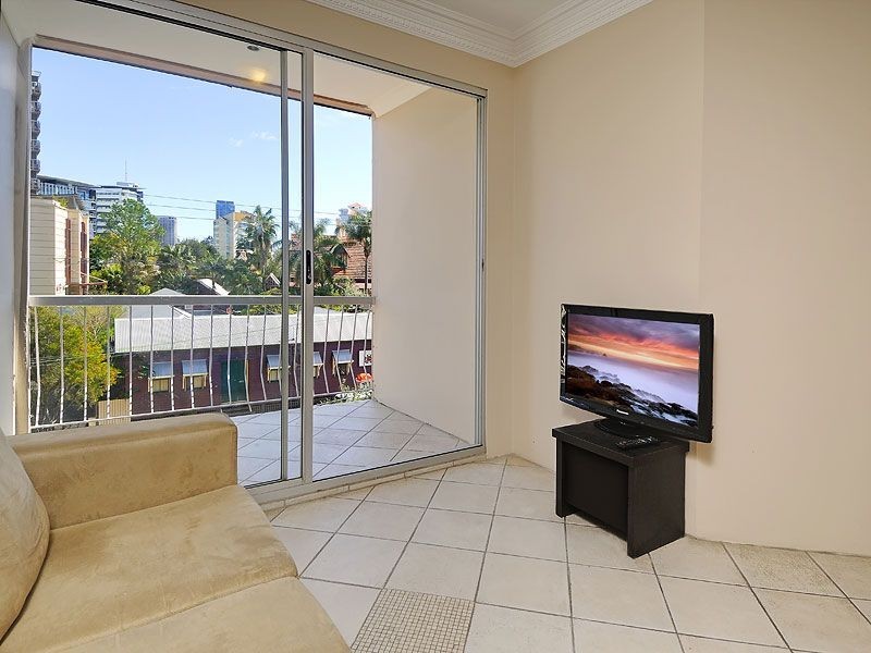 9/45 Thorn Street, Kangaroo Point QLD 4169