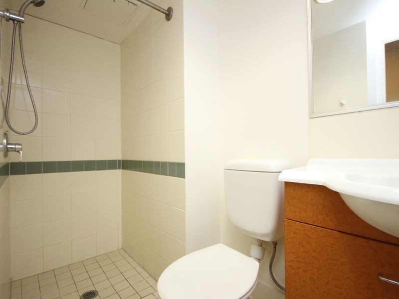 413/9 Castlebar Street, Kangaroo Point QLD 4169