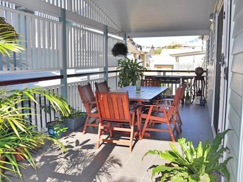 2/925 Stanley Street East, East Brisbane QLD 4169