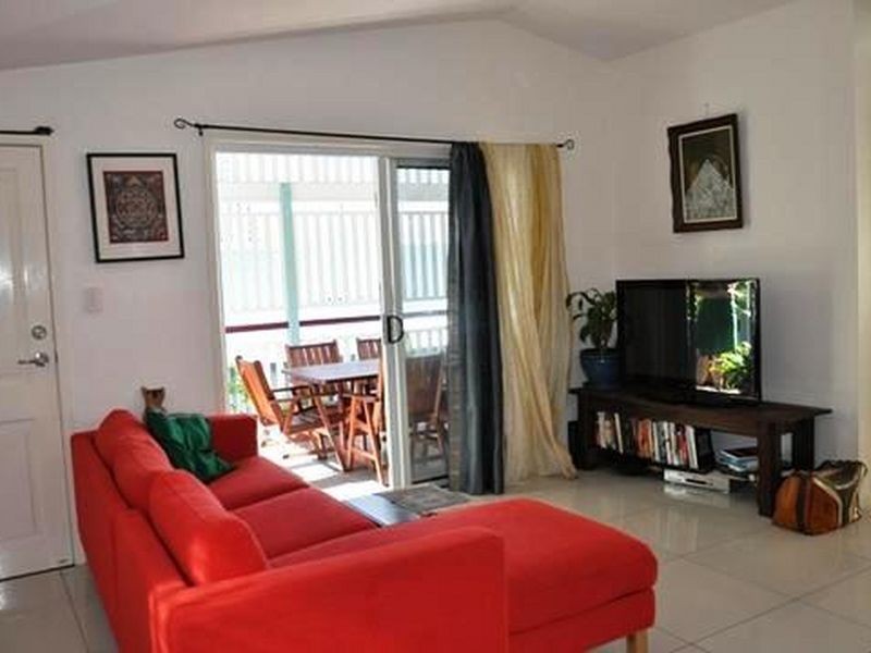 2/925 Stanley Street East, East Brisbane QLD 4169