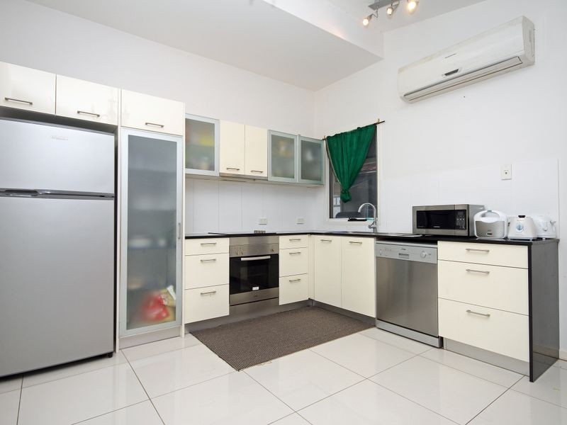2/925 Stanley Street East, East Brisbane QLD 4169