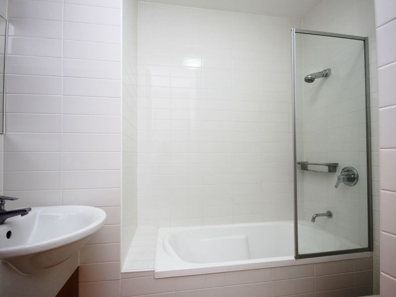 304/33 Lytton Road, East Brisbane QLD 4169