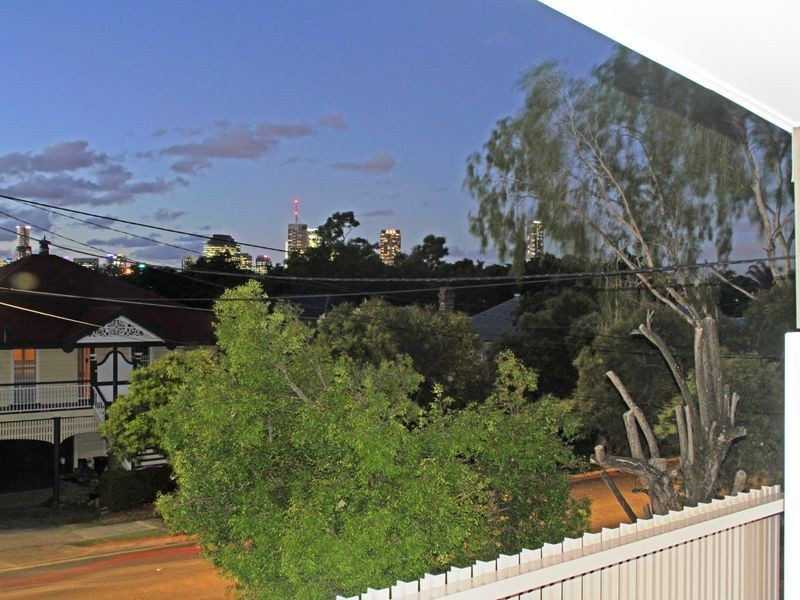 19 Stafford Street, East Brisbane QLD 4169