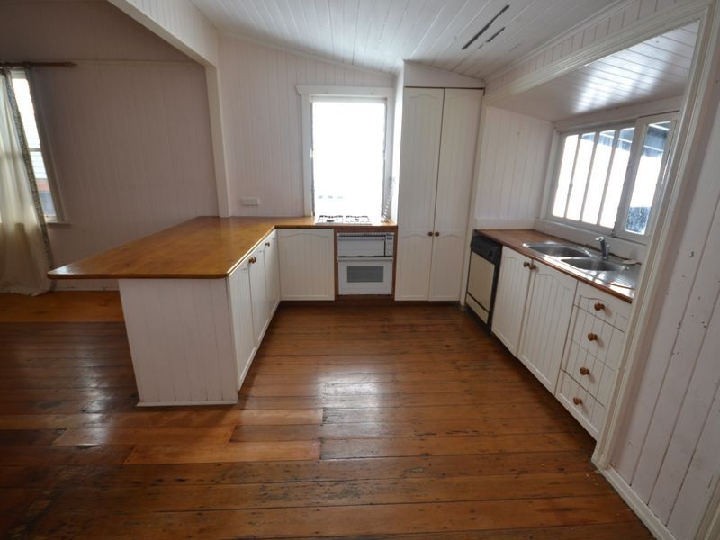 14 Potts Street, East Brisbane QLD 4169