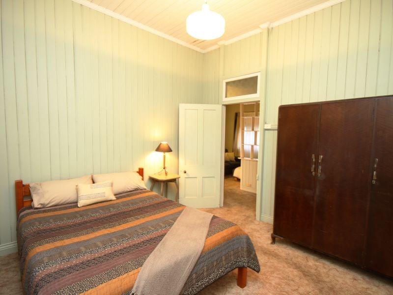 29 Ashfield Street, East Brisbane QLD 4169