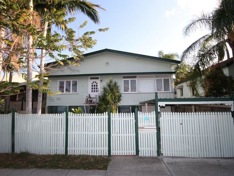 47 Deshon Street, Woolloongabba QLD 4102