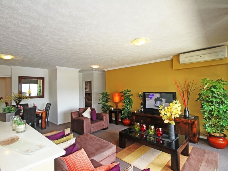 370/803 Stanley Street, Woolloongabba QLD 4102