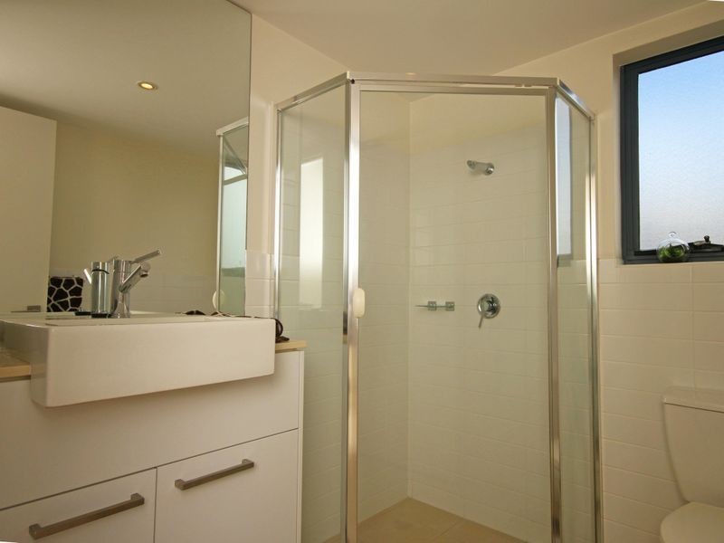 370/803 Stanley Street, Woolloongabba QLD 4102