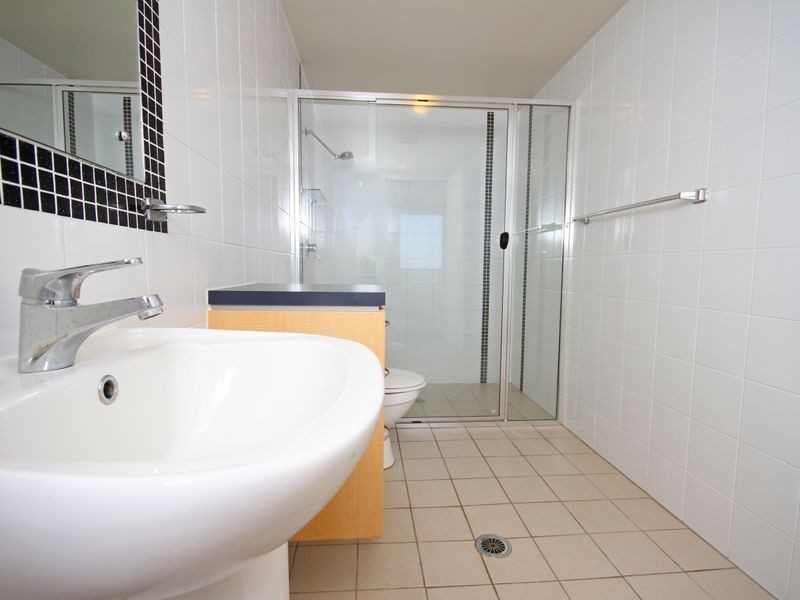 21/19 Thorn Street, Kangaroo Point QLD 4169