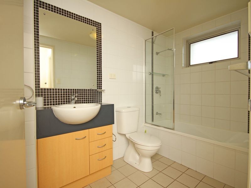 21/19 Thorn Street, Kangaroo Point QLD 4169