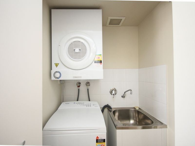 21/19 Thorn Street, Kangaroo Point QLD 4169