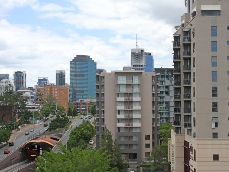 21/19 Thorn Street, Kangaroo Point QLD 4169