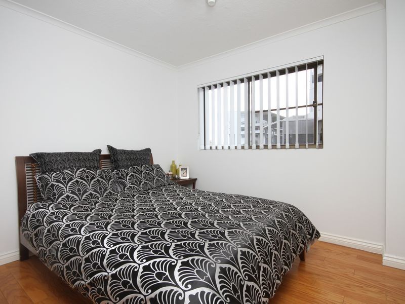 21/89 Thorn St, Kangaroo Point QLD 4169