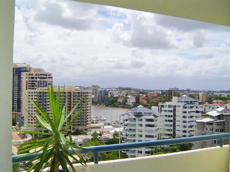 39/57 Lambert Street, Kangaroo Point QLD 4169
