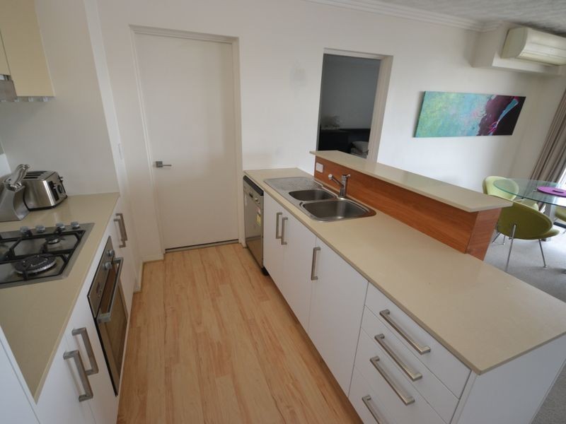213/803 Stanley Street, Woolloongabba QLD 4102