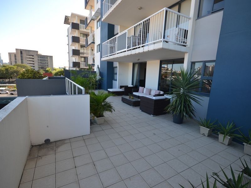 213/803 Stanley Street, Woolloongabba QLD 4102
