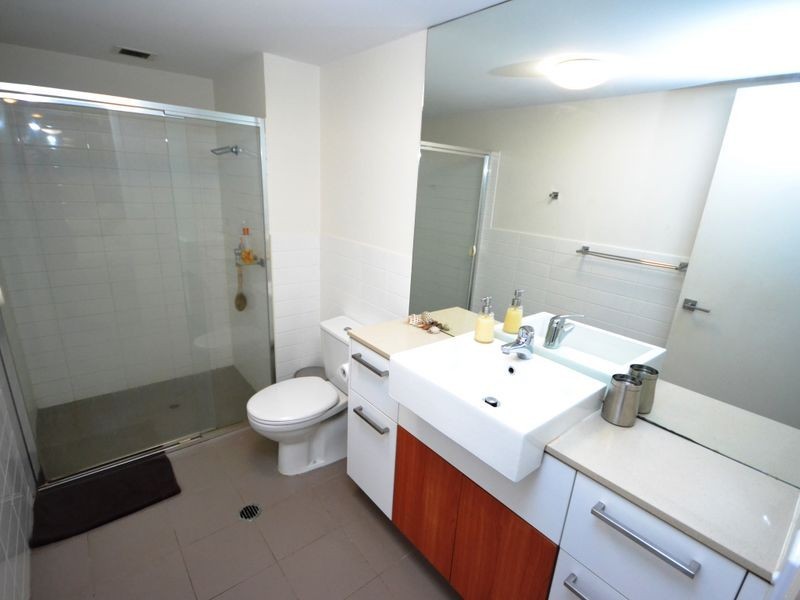 213/803 Stanley Street, Woolloongabba QLD 4102