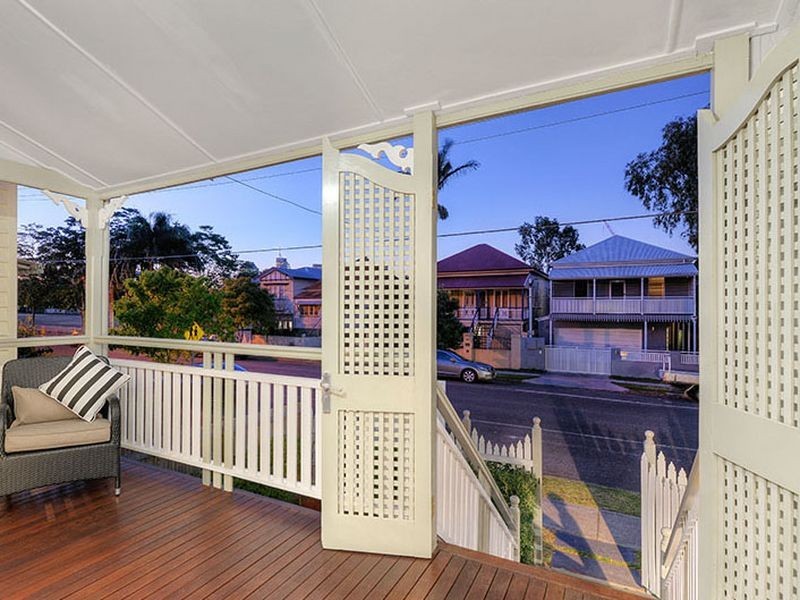 99 Baines St, Kangaroo Point QLD 4169