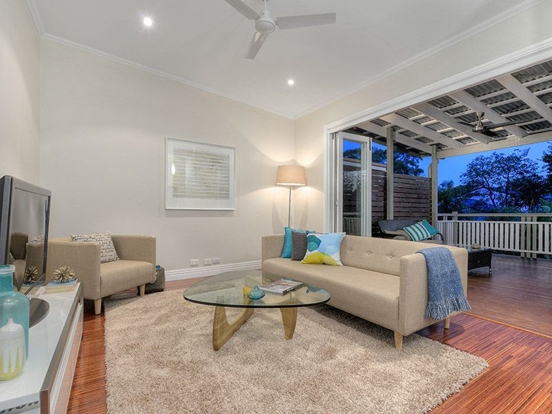 99 Baines St, Kangaroo Point QLD 4169