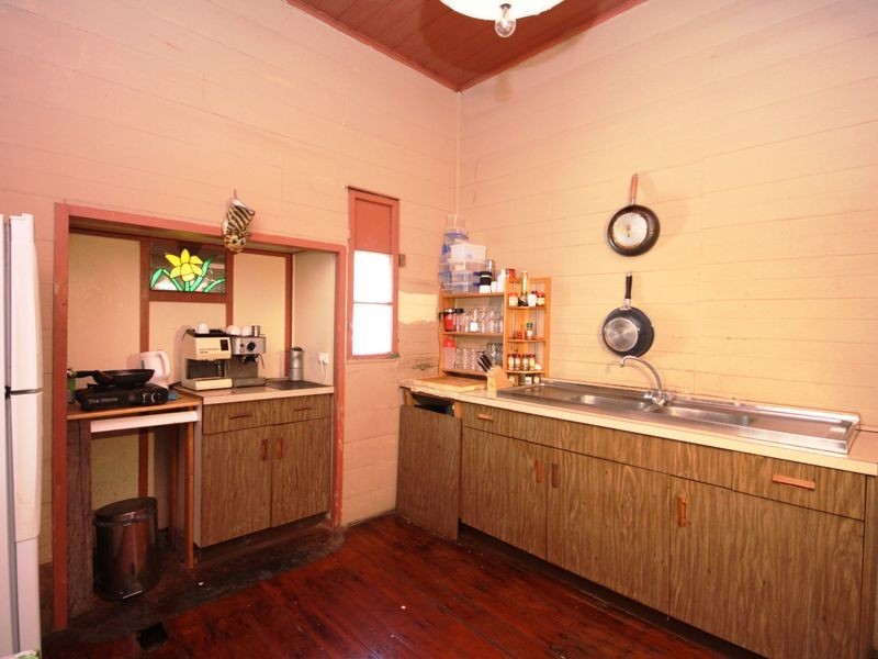 63 Longlands Street, East Brisbane QLD 4169