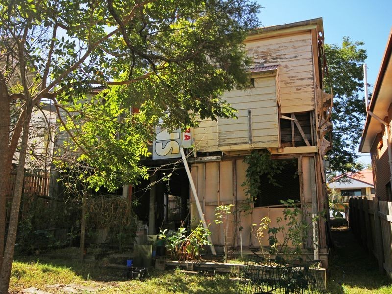 63 Longlands Street, East Brisbane QLD 4169