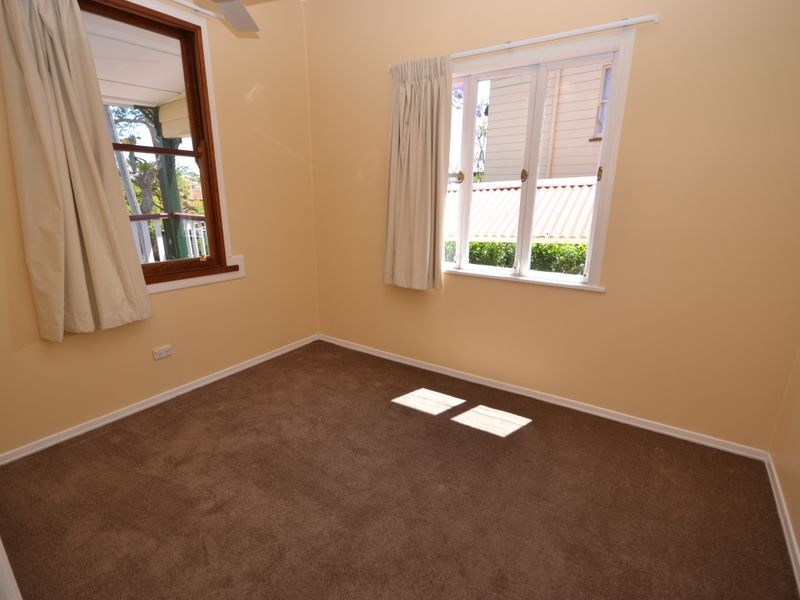 4 Guy St, Woolloongabba QLD 4102