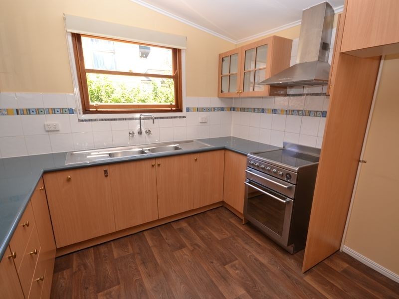 4 Guy St, Woolloongabba QLD 4102