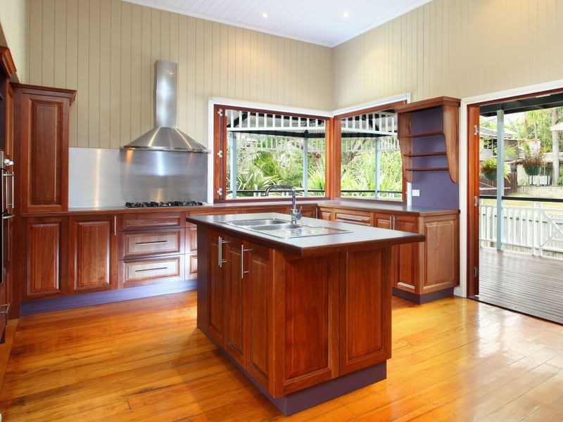 11 Latrobe Street, East Brisbane QLD 4169