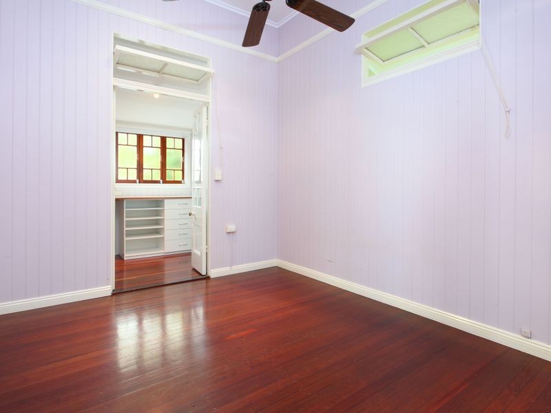 11 Latrobe Street, East Brisbane QLD 4169