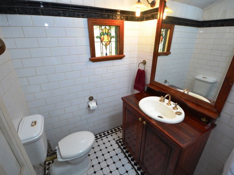 49 Baines St, Kangaroo Point QLD 4169