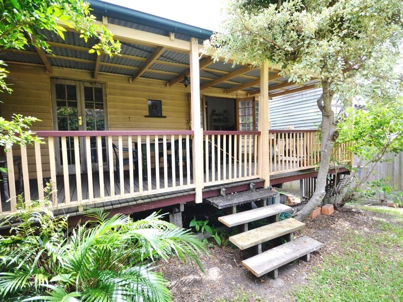 49 Baines St, Kangaroo Point QLD 4169