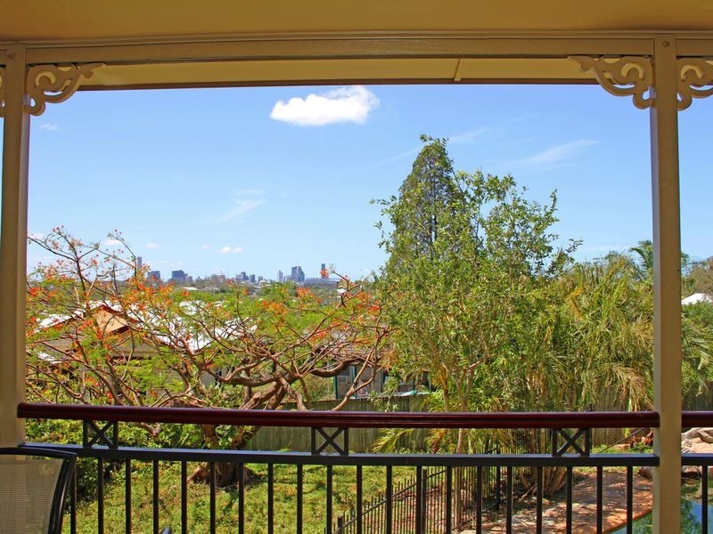 57 Clive Street, Annerley QLD 4103