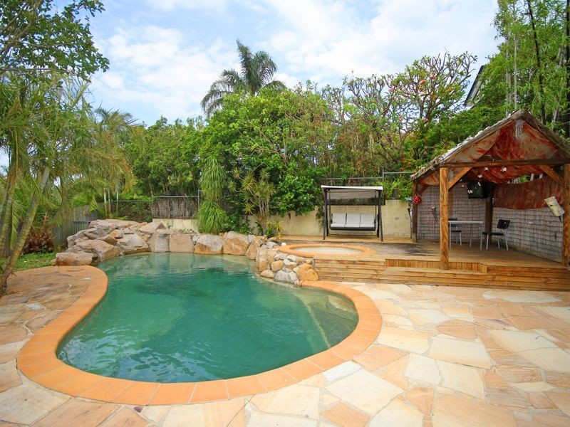 57 Clive Street, Annerley QLD 4103